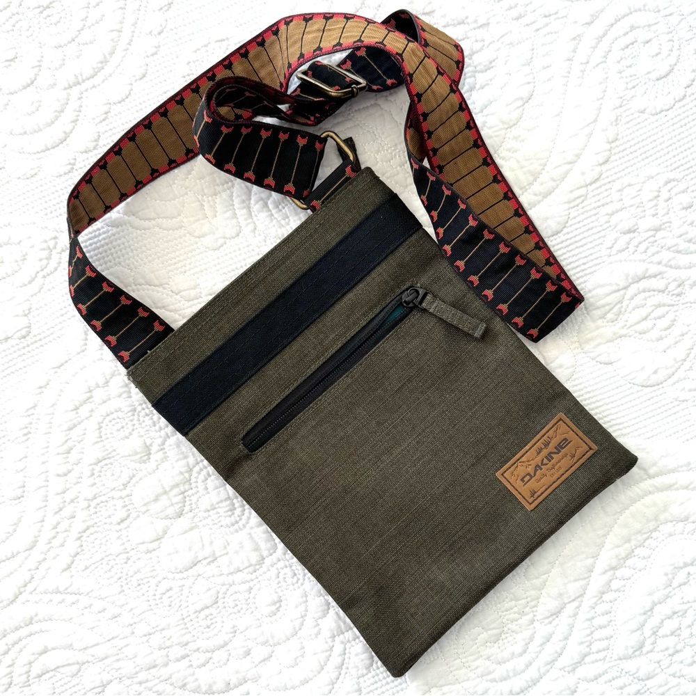 Dakine Khaki and Black Jive Crossbody Bag